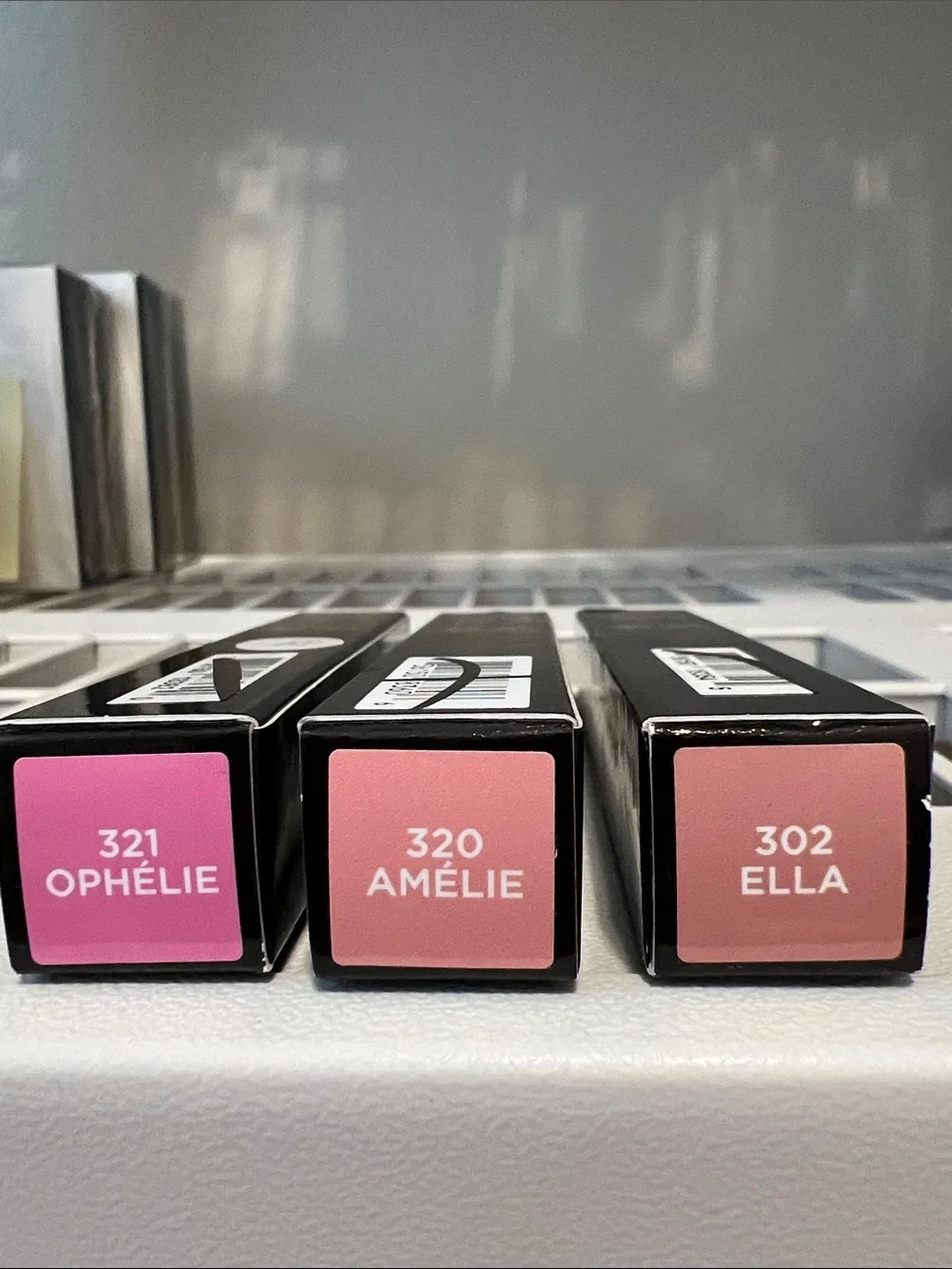 laura mercier format implied crayon